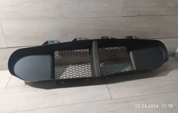 Maserati Grecale Intercooler air guide/duct channel 670157174