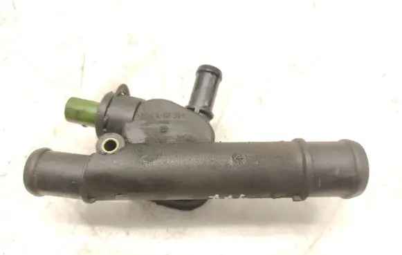 Thermostat/thermostat housing