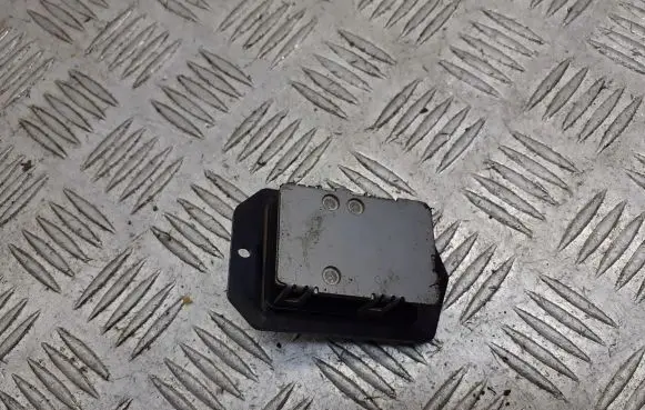 Toyota Yaris Heater blower fan relay BRAK