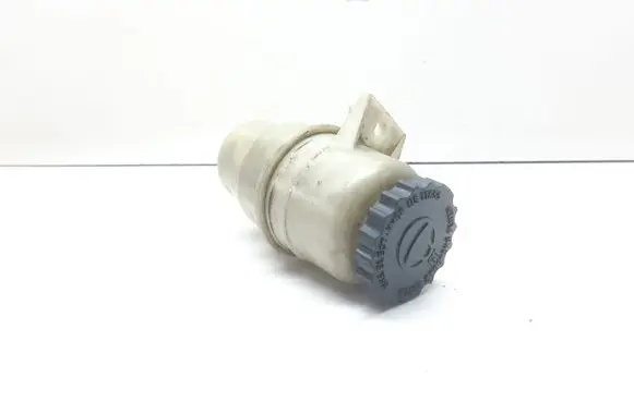 Power steering fluid tank/reservoir