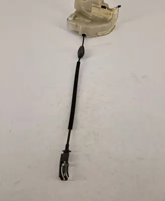 Volkswagen Golf Plus Front door lock 3D1837016AC