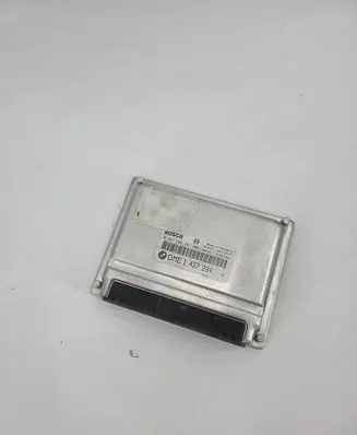 BMW 7 E38 Engine control unit/module 1437284 0261204467 7502312
