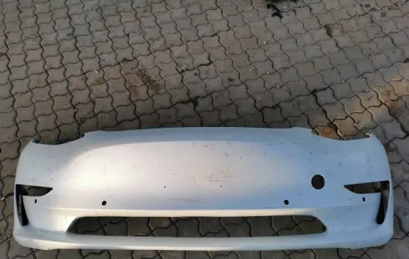 Tesla Model Y Front bumper 4142021 1MM10M56 C0UNT373