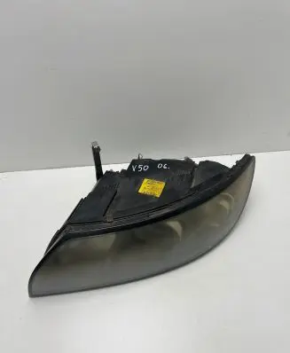 Volvo V50 Headlight/headlamp 30698885 0301198203