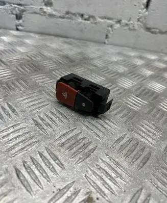Renault Scenic III - Grand scenic III Hazard light switch 8200409382 8200214896 8200463813