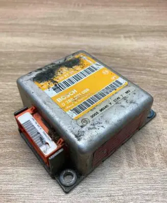 Mercedes-Benz E W210 Airbag control unit/module 0285001088