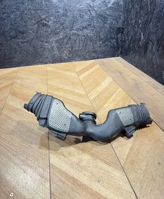 Mercedes-Benz R W251 Air intake duct part A6420943497 4010088A 0110183A