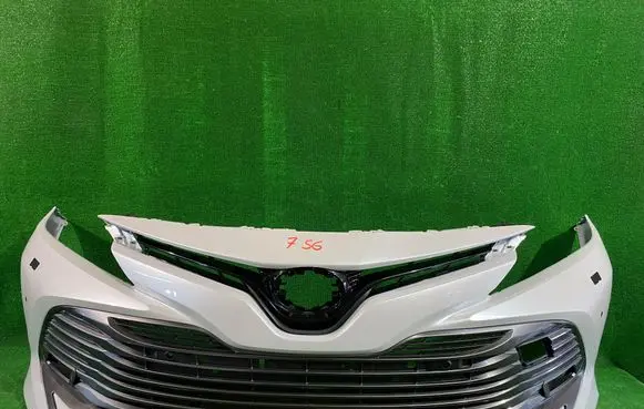 Toyota Camry VIII XV70 Front bumper