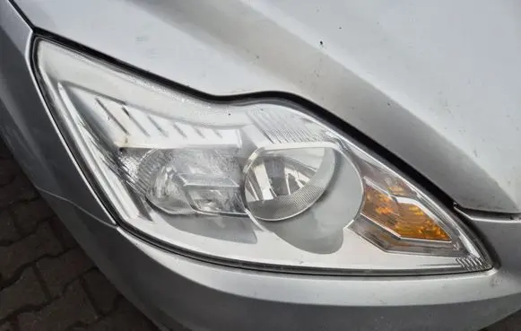 Ford Focus C-MAX Headlight/headlamp