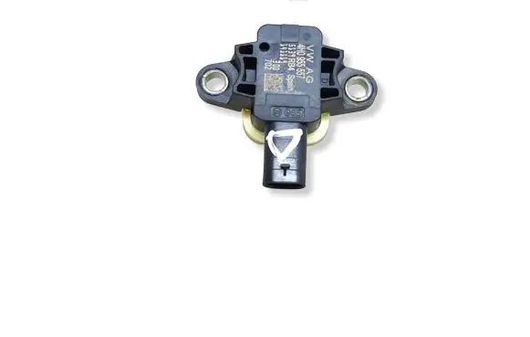 Skoda Fabia Mk3 (NJ) Airbag deployment crash/impact sensor 4H0955557 141119 5139RB4