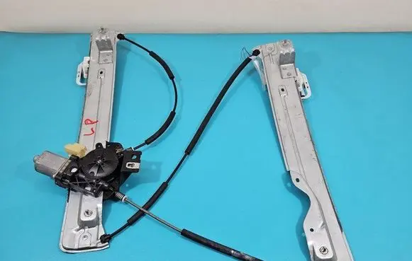 Front door window regulator with motor