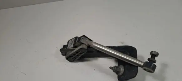 Lancia Thema Front air suspension height level sensor 57010713AB