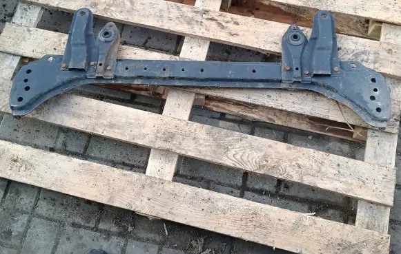 Suzuki SX4 Bottom radiator support slam panel 