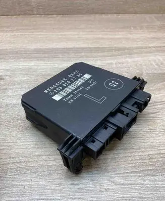 Mercedes-Benz C W203 Door control unit/module 2038202185 351369