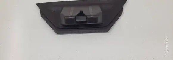 Volkswagen Touareg II Tailgate/boot lid lock trim 7P6827520C
