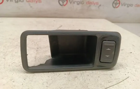 Ford Kuga I Electric window control switch 3M51226A37