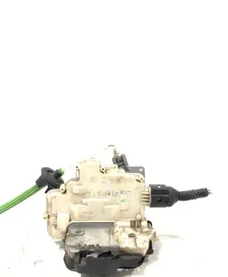 Audi A3 S3 A3 Sportback 8P Rear door lock 4F0839016