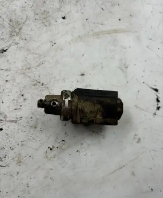 Audi A4 S4 B5 8D Turbo solenoid valve PA66GF35