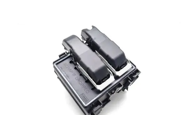 Ford Fiesta Fuse module H1BT-14D068-AH