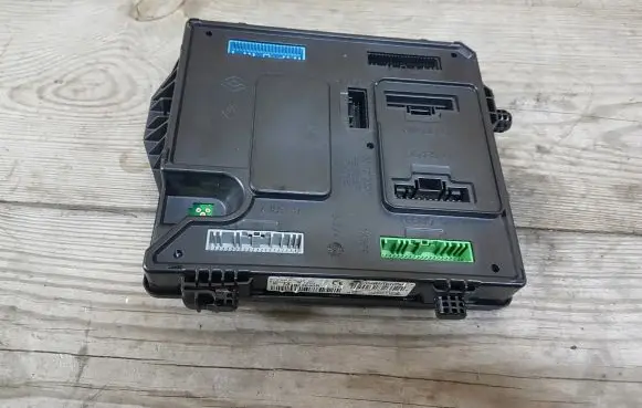 Renault Scenic III - Grand scenic III Comfort/convenience module 284b13640r