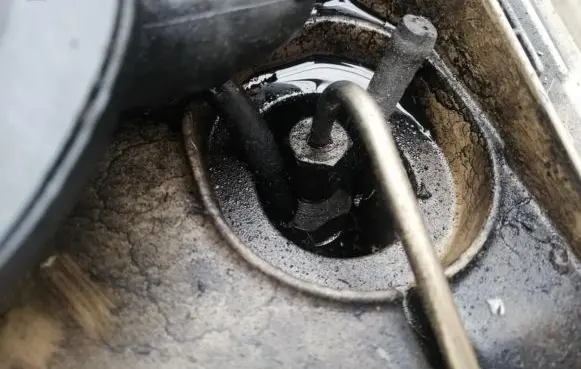 Mercedes-Benz E W210 Fuel injector