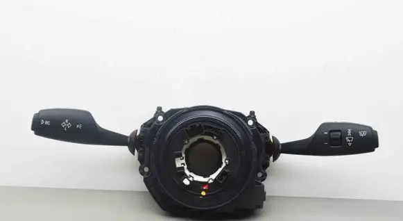 BMW 4 F32 F33 Indicator stalk 9351140
