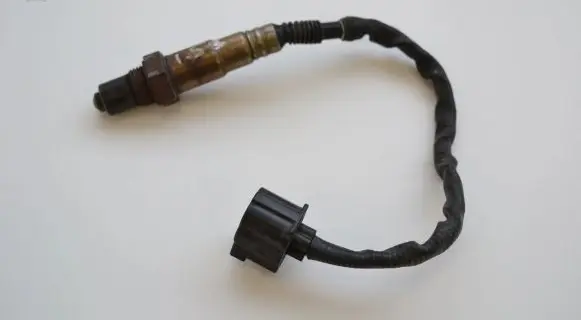 Mercedes-Benz A W169 Lambda probe sensor 0258006749 0045420718