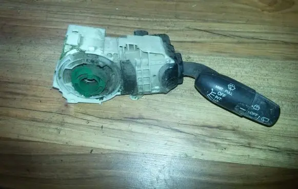 Honda Jazz Wiper control stalk m29843