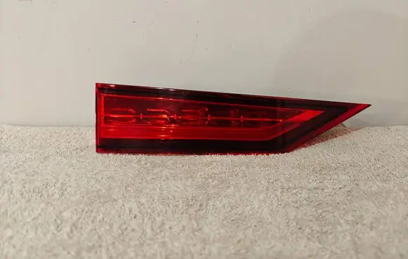 Volvo XC60 Tailgate rear/tail lights 