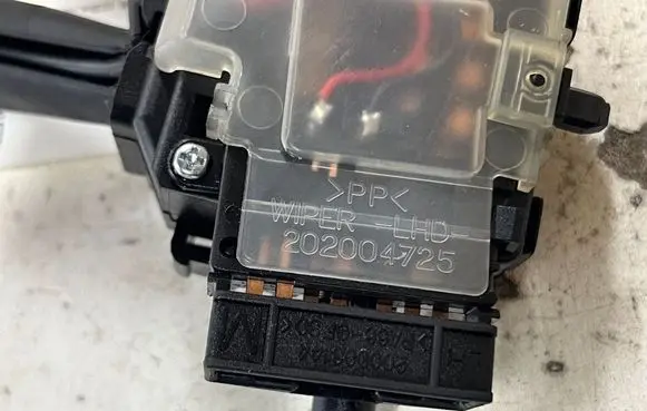 KIA Magentis Wiper control stalk 200003144 202004726