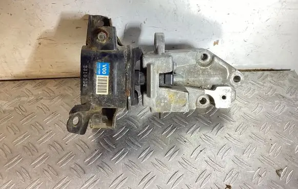 KIA Niro Engine mount bracket 21870AO000
