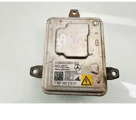 Mercedes-Benz GLK (X204) Headlight ballast module Xenon A1669002800 10EEG110011 130732931201