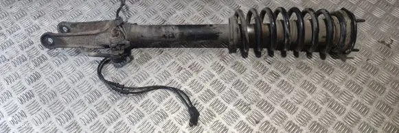 Mercedes-Benz ML W164 Front shock absorber with coil spring D01170