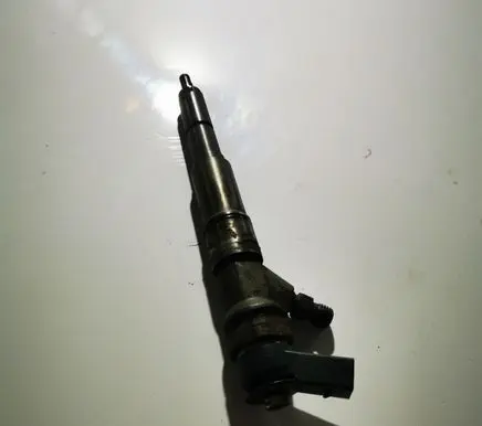 BMW 5 E60 E61 Fuel injector 0445110