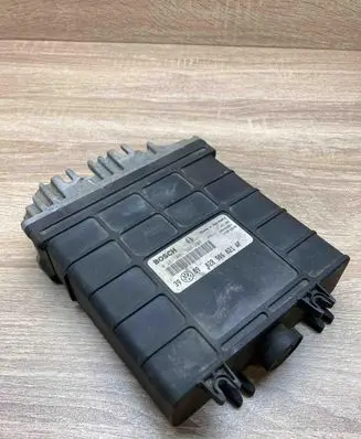 Volkswagen Golf III Engine control unit/module ECU 028906021AF 0281001308