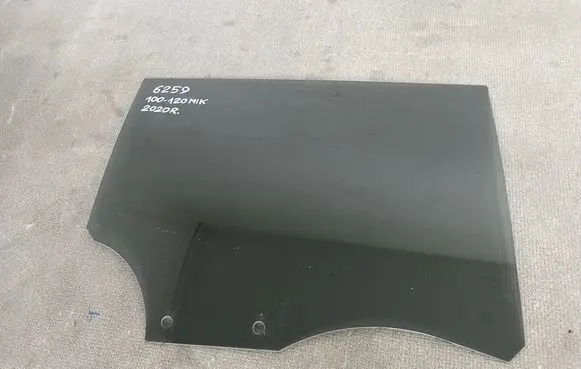 Peugeot 2008 II Rear door window glass