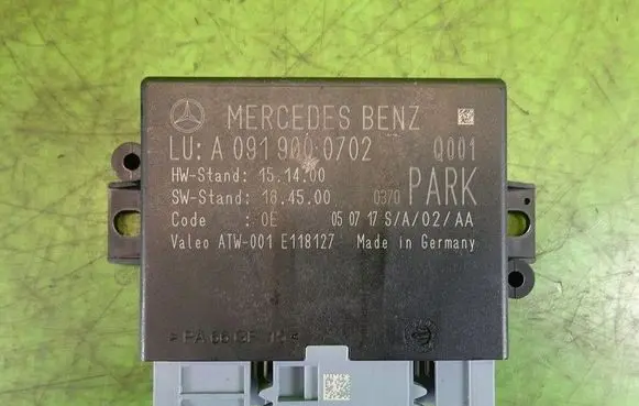 Infiniti Q30 Parking PDC control unit/module A0919000702