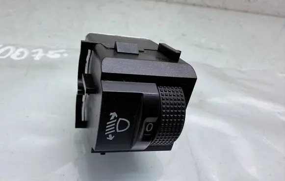 Peugeot Expert Headlight level height control switch 98125550ZD