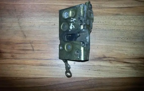 Ford Orion Rear door lock 86ABA26413AA