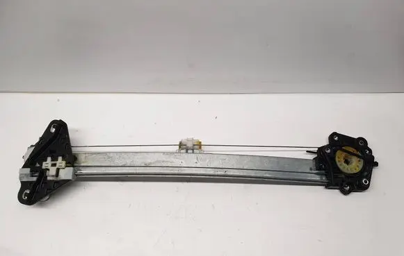 Honda Civic Rear window lifting mechanism without motor