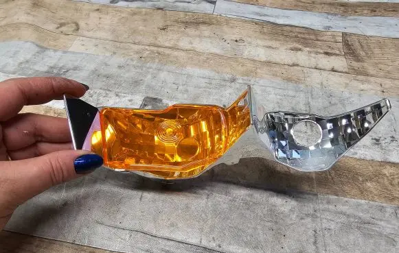 Headlight part