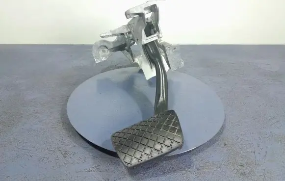 Audi A8 S8 D2 4D Accelerator throttle pedal 4N1723117