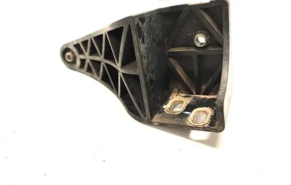 Mercedes-Benz Vito Viano W447 Headlight/headlamp mounting bracket A4478801114