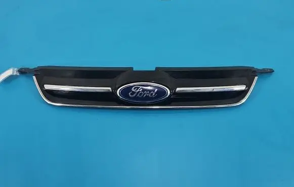 Ford C-MAX II Front bumper upper radiator grill AM51-R8200-B IMPRK1525337