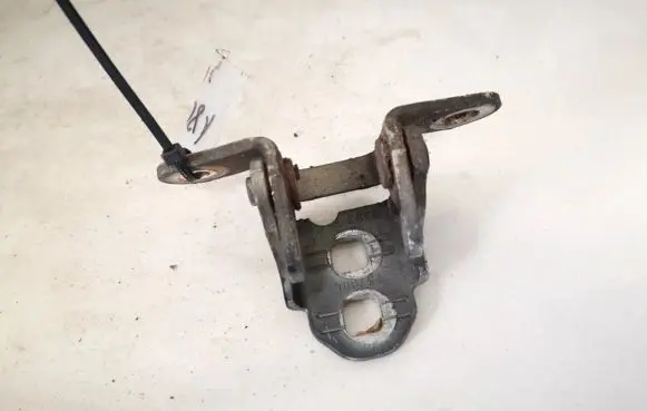 Dodge Caliber Rear door lower hinge