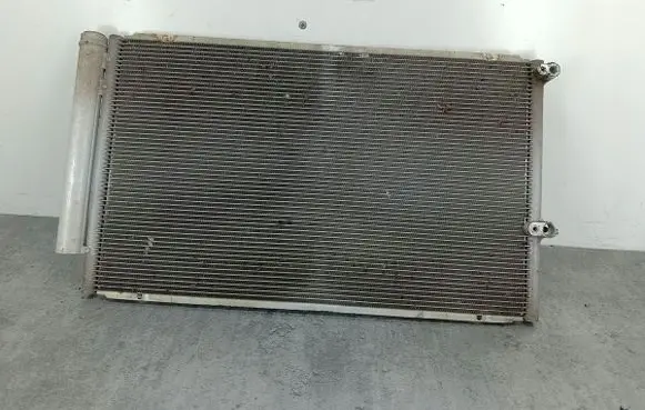 Toyota Prius (NHW20) A/C cooling radiator (condenser)