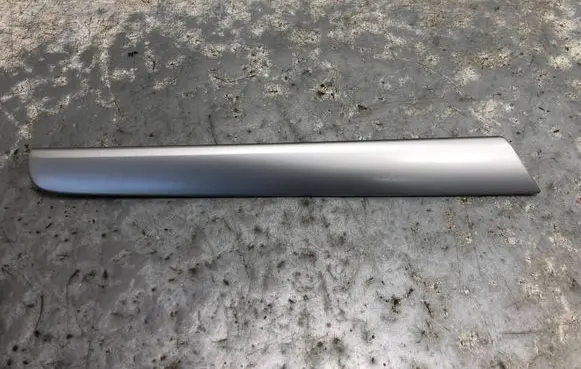 Volkswagen Sharan Front door trim bar 7N0867440