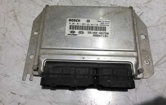 KIA Sorento Engine control unit/module 0281011283 391004A720 88B4T101