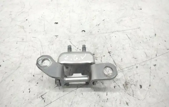 Honda FR-V Rear door upper hinge