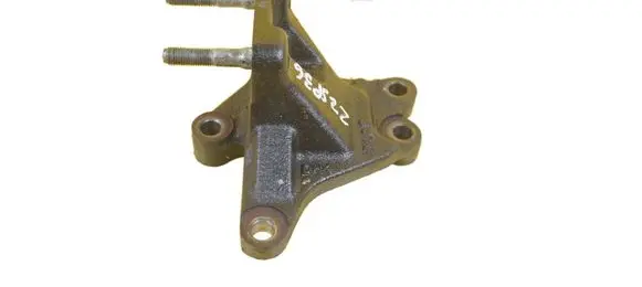 KIA Carens II Engine mounting bracket G4FC